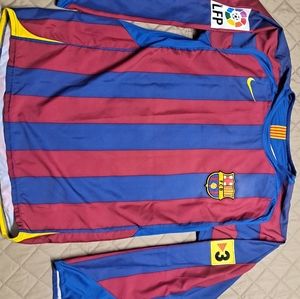 Vintage Barcelona 05/06 Ronaldinho jersey